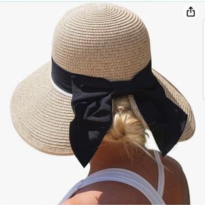 Comhats Womens Floppy Summer Sun Beach Straw Hat new with tags